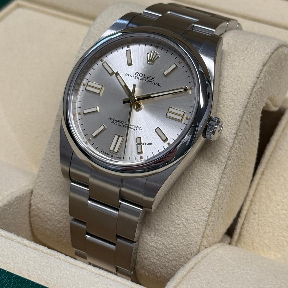 RLX Swis Made Perpetual Luxury Chain Watch