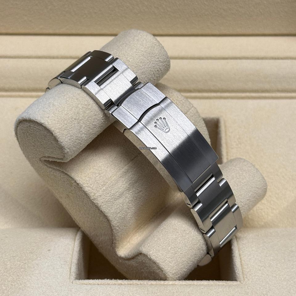 RLX Swis Made Perpetual Luxury Chain Watch